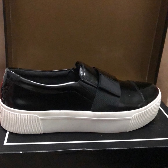 Women shoe - Picture 8 of 11